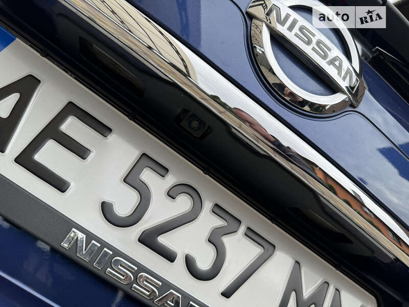 Внедорожник / Кроссовер Nissan Rogue 2017 в Днепре