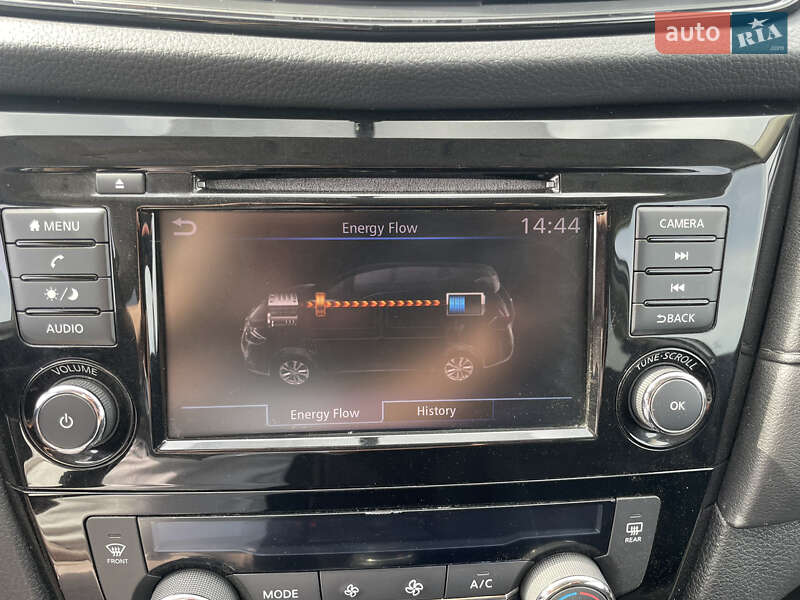 Позашляховик / Кросовер Nissan Rogue 2018 в Одесі