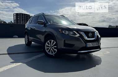 Внедорожник / Кроссовер Nissan Rogue 2018 в Киеве