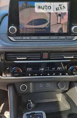 Позашляховик / Кросовер Nissan Rogue 2020 в Ізмаїлі
