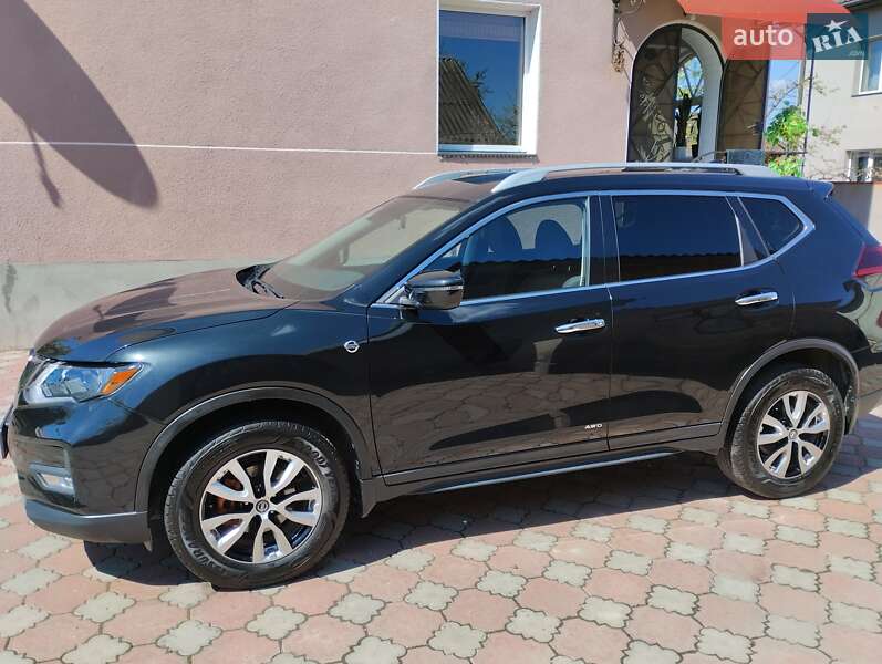 Позашляховик / Кросовер Nissan Rogue 2019 в Тернополі