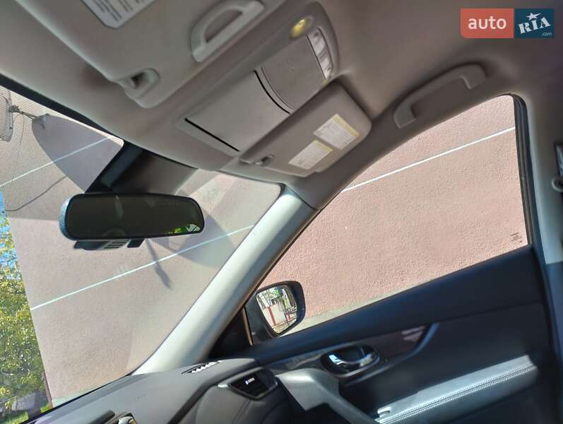 Позашляховик / Кросовер Nissan Rogue 2019 в Тернополі