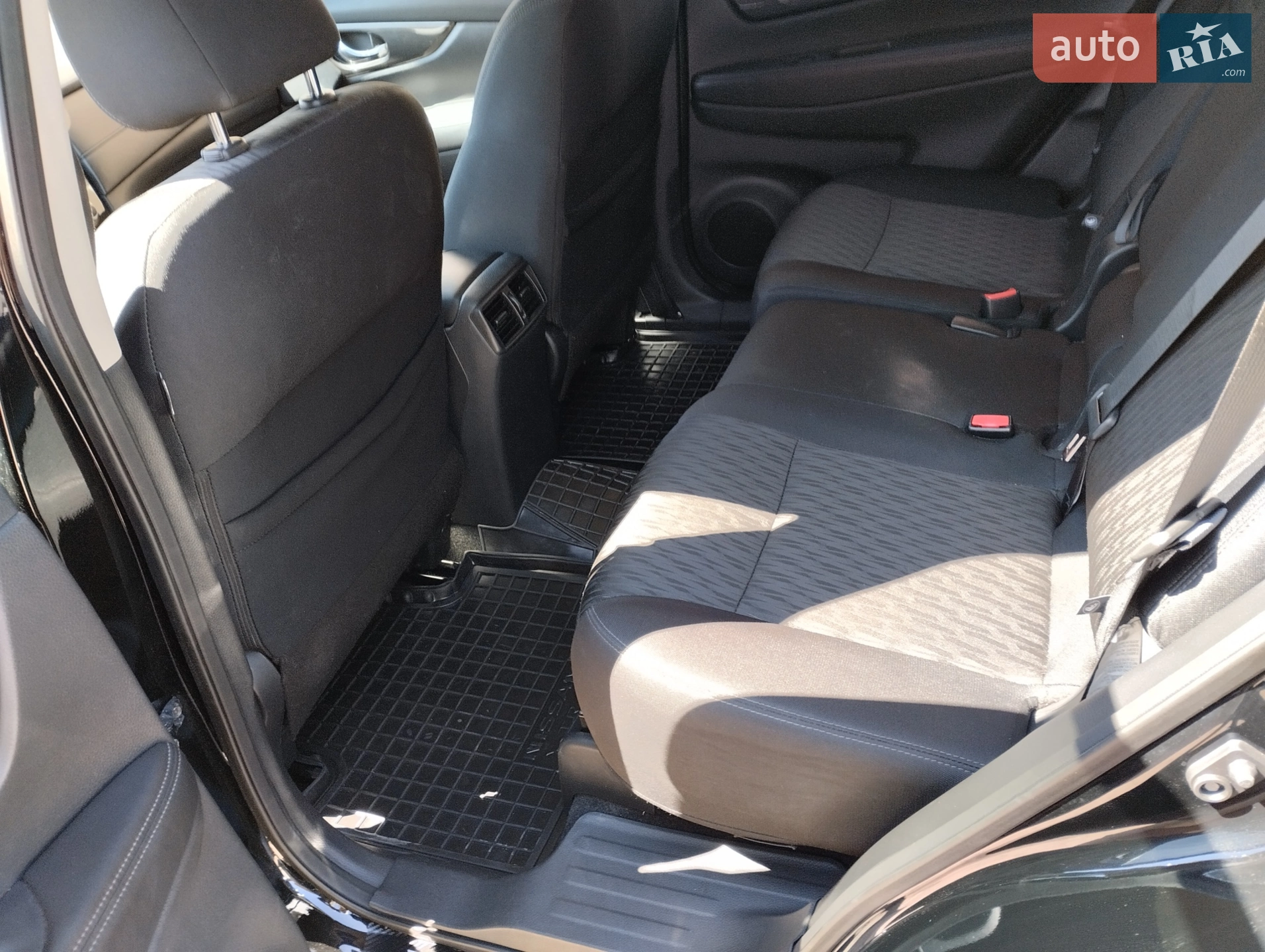2019 Nissan Rogue - мініатюра 20