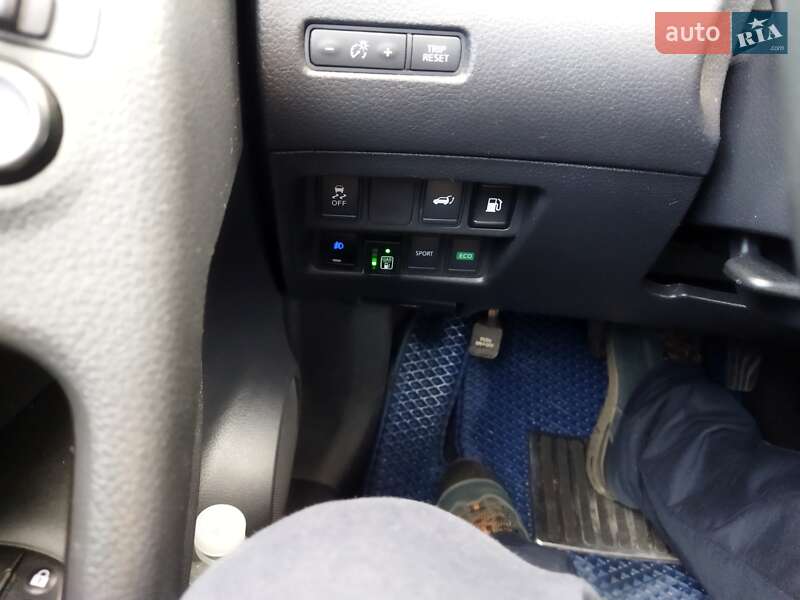 Позашляховик / Кросовер Nissan Rogue 2018 в Вінниці