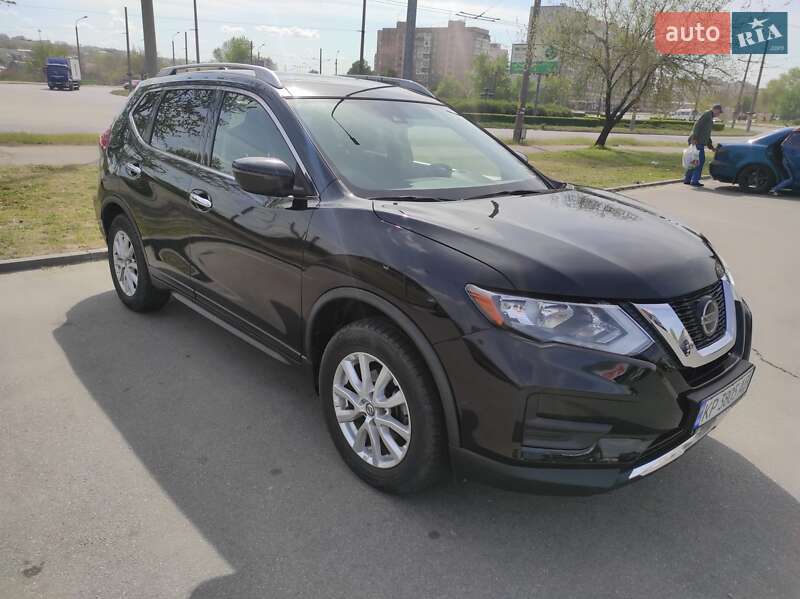 Позашляховик / Кросовер Nissan Rogue 2018 в Запоріжжі фото 12 Позашляховик / Кросовер Nissan Rogue 2018 в Запоріжжі