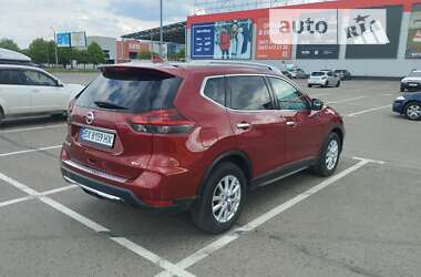 Внедорожник / Кроссовер Nissan Rogue 2018 в Ровно