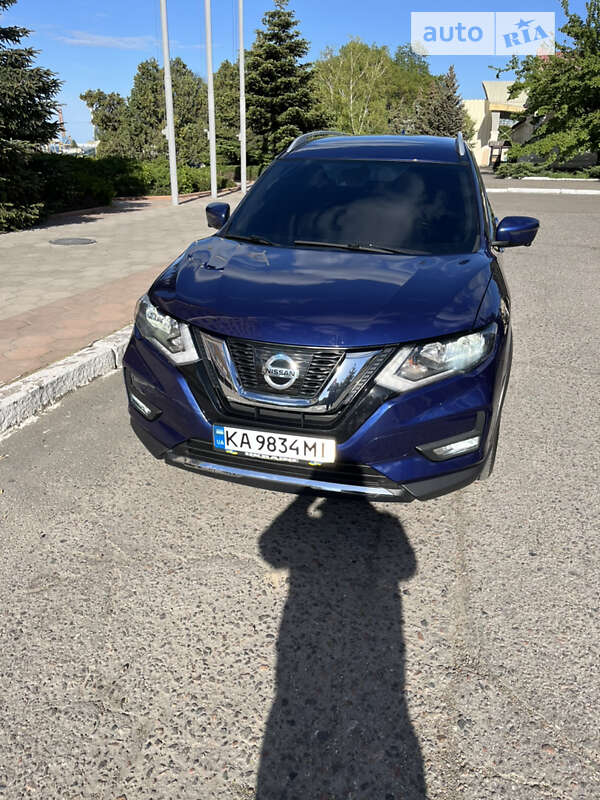 Позашляховик / Кросовер Nissan Rogue 2018 в Одесі