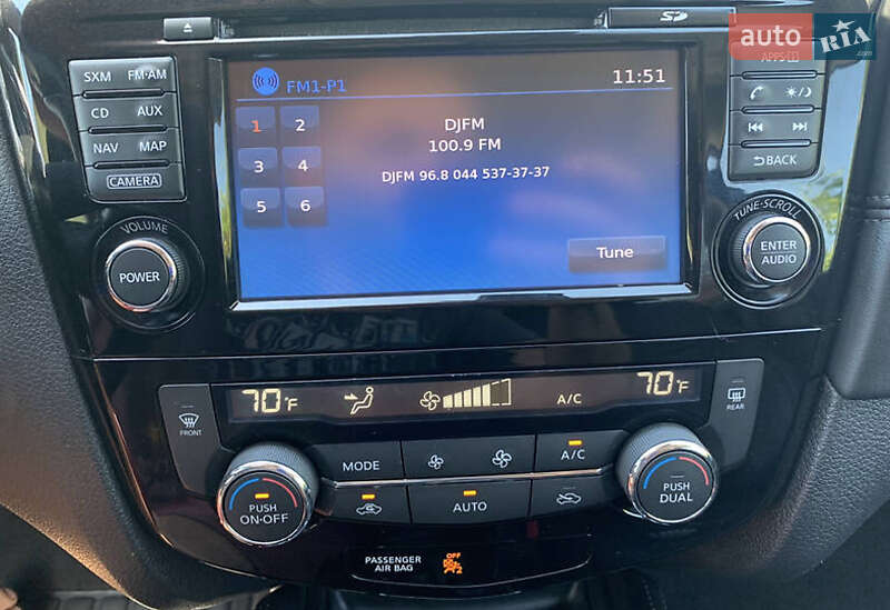 Внедорожник / Кроссовер Nissan Rogue 2017 в Ивано-Франковске