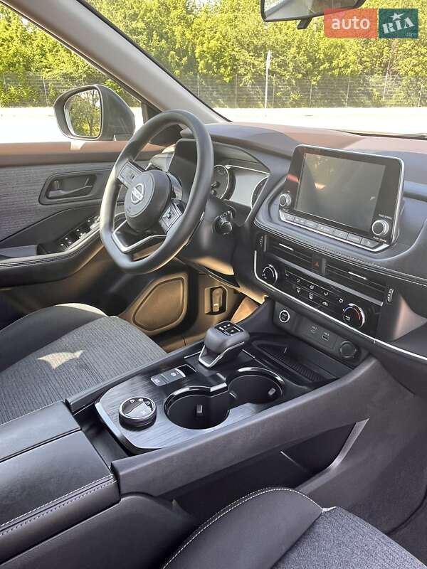 Позашляховик / Кросовер Nissan Rogue 2020 в Запоріжжі