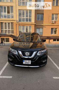 Позашляховик / Кросовер Nissan Rogue 2018 в Києві