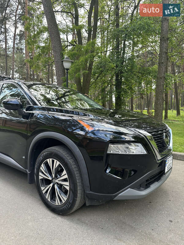 Внедорожник / Кроссовер Nissan Rogue 2021 в Чернигове