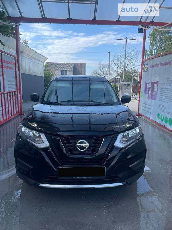 Позашляховик / Кросовер Nissan Rogue 2019 в Новомосковську