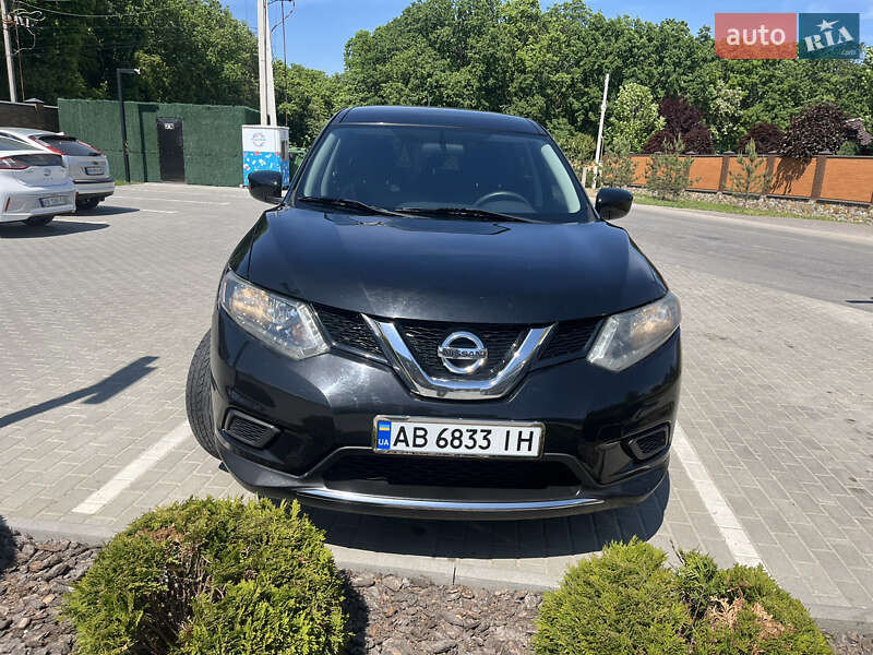 Позашляховик / Кросовер Nissan Rogue 2016 в Вінниці
