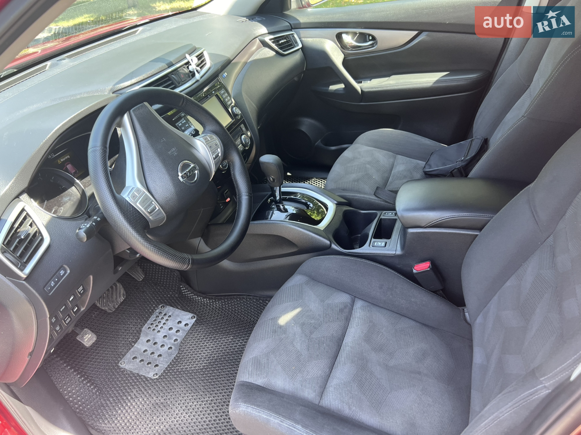 2016 Nissan Rogue - мініатюра 12