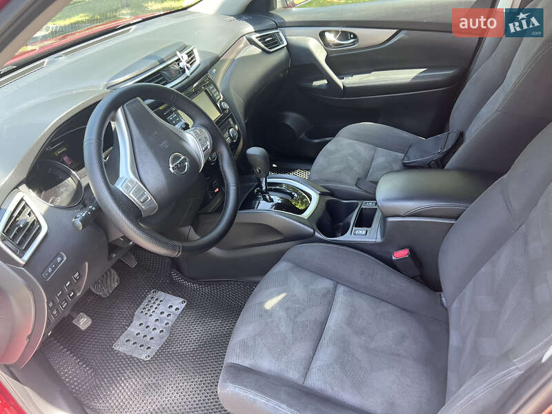 Позашляховик / Кросовер Nissan Rogue 2016 в Ужгороді фото 12 Позашляховик / Кросовер Nissan Rogue 2016 в Ужгороді