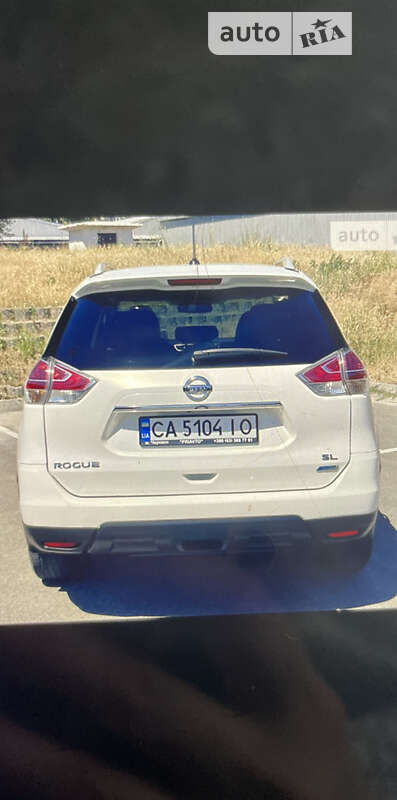 Позашляховик / Кросовер Nissan Rogue 2014 в Києві