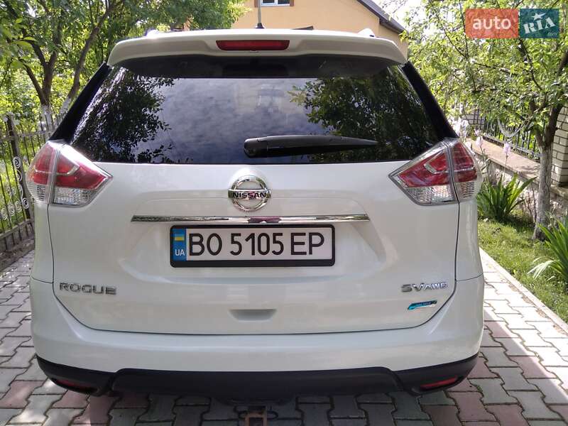 Позашляховик / Кросовер Nissan Rogue 2015 в Тернополі