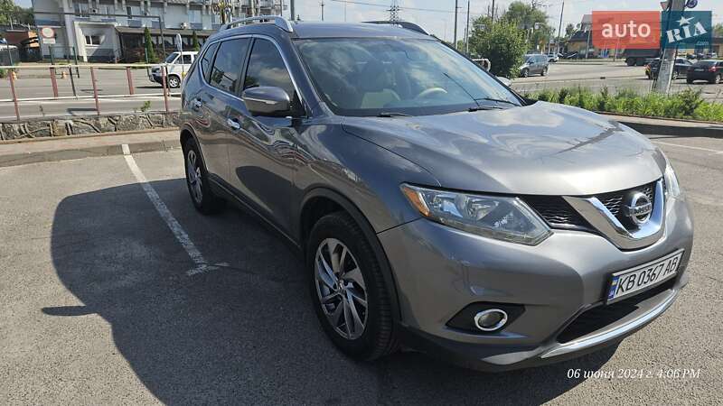 Внедорожник / Кроссовер Nissan Rogue 2014 в Виннице