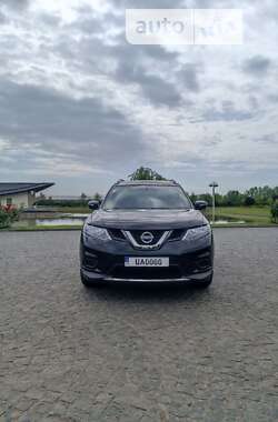 Внедорожник / Кроссовер Nissan Rogue 2014 в Каменке-Бугской