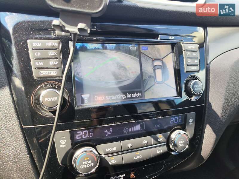 Позашляховик / Кросовер Nissan Rogue 2015 в Харкові