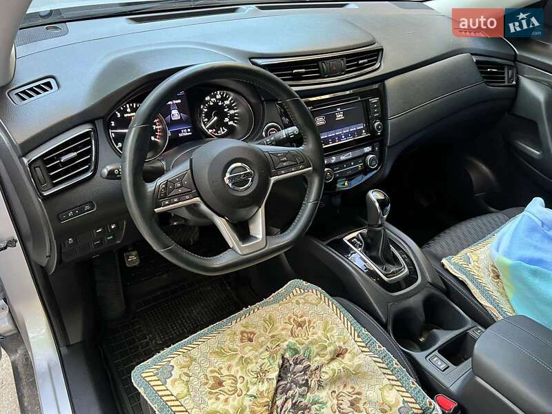 Позашляховик / Кросовер Nissan Rogue 2018 в Вінниці