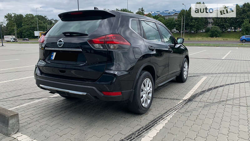 Внедорожник / Кроссовер Nissan Rogue 2019 в Львове