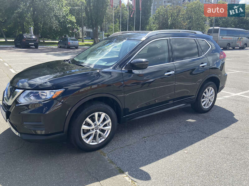 Nissan Rogue 2020