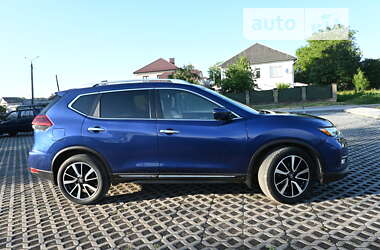 Внедорожник / Кроссовер Nissan Rogue 2019 в Коломые