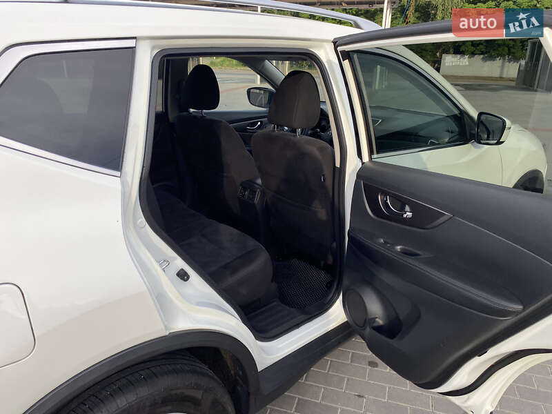 Внедорожник / Кроссовер Nissan Rogue 2015 в Киеве фото 9 Внедорожник / Кроссовер Nissan Rogue 2015 в Киеве