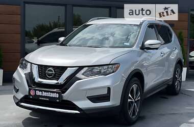 Внедорожник / Кроссовер Nissan Rogue 2019 в Ровно