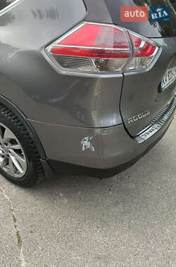 Позашляховик / Кросовер Nissan Rogue 2014 в Києві