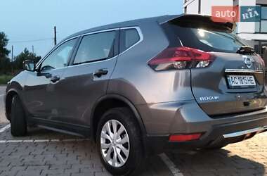 Позашляховик / Кросовер Nissan Rogue 2018 в Луцьку