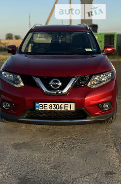 Внедорожник / Кроссовер Nissan Rogue 2014 в Николаеве