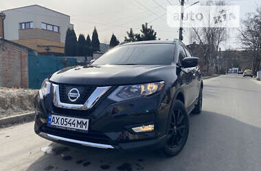Внедорожник / Кроссовер Nissan Rogue 2019 в Харькове