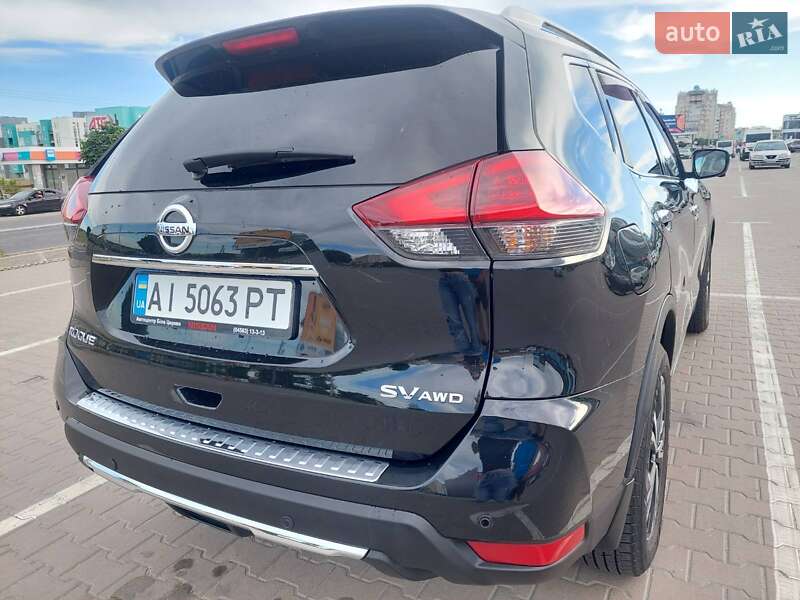 Внедорожник / Кроссовер Nissan Rogue 2019 в Вишневом
