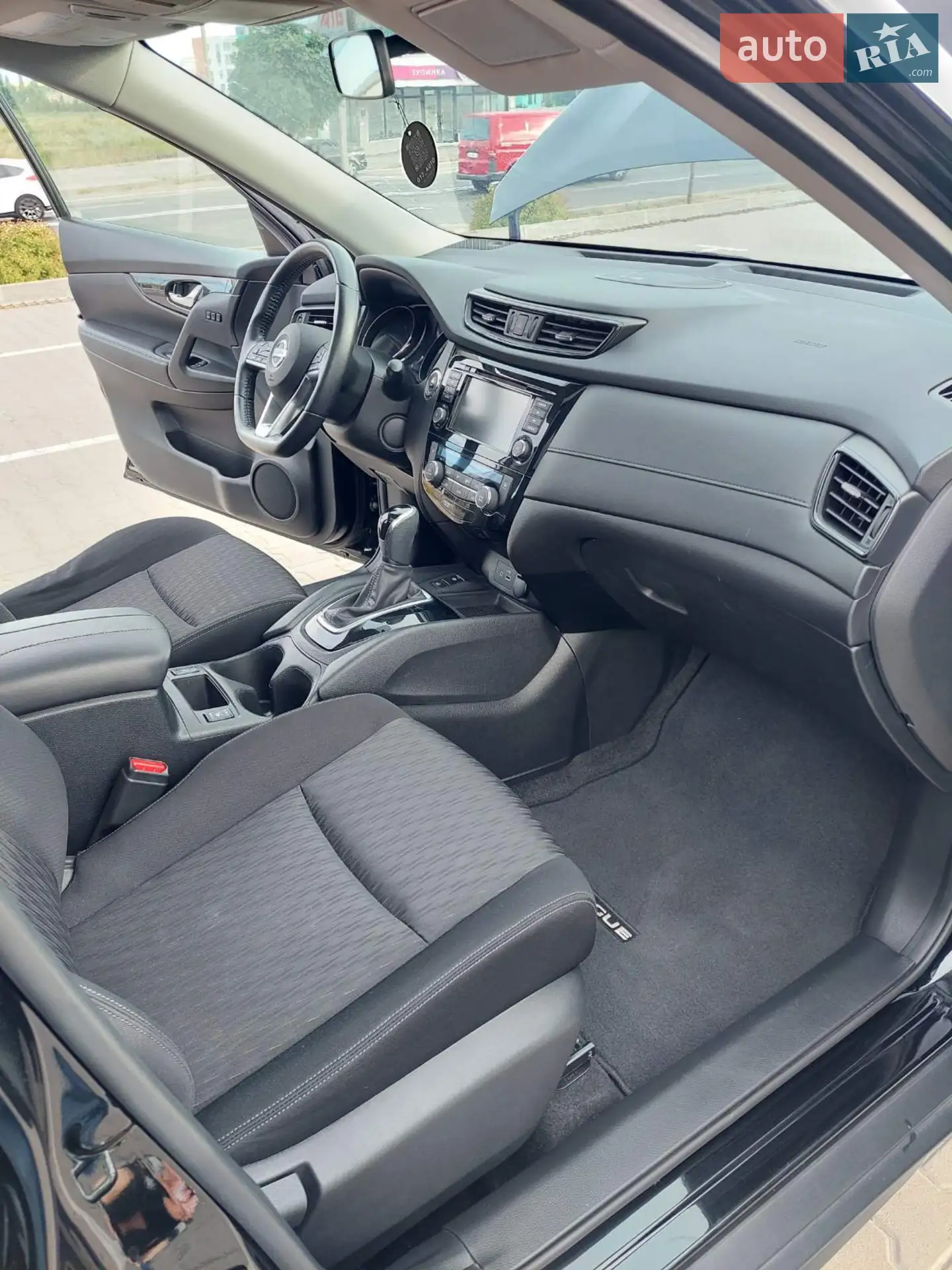 2019 Nissan Rogue - мініатюра 15