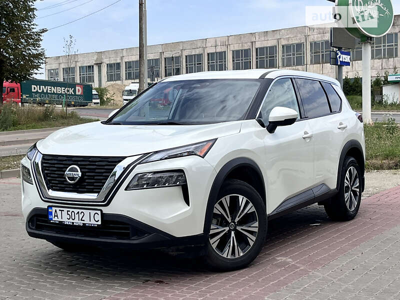 Nissan Rogue 2021