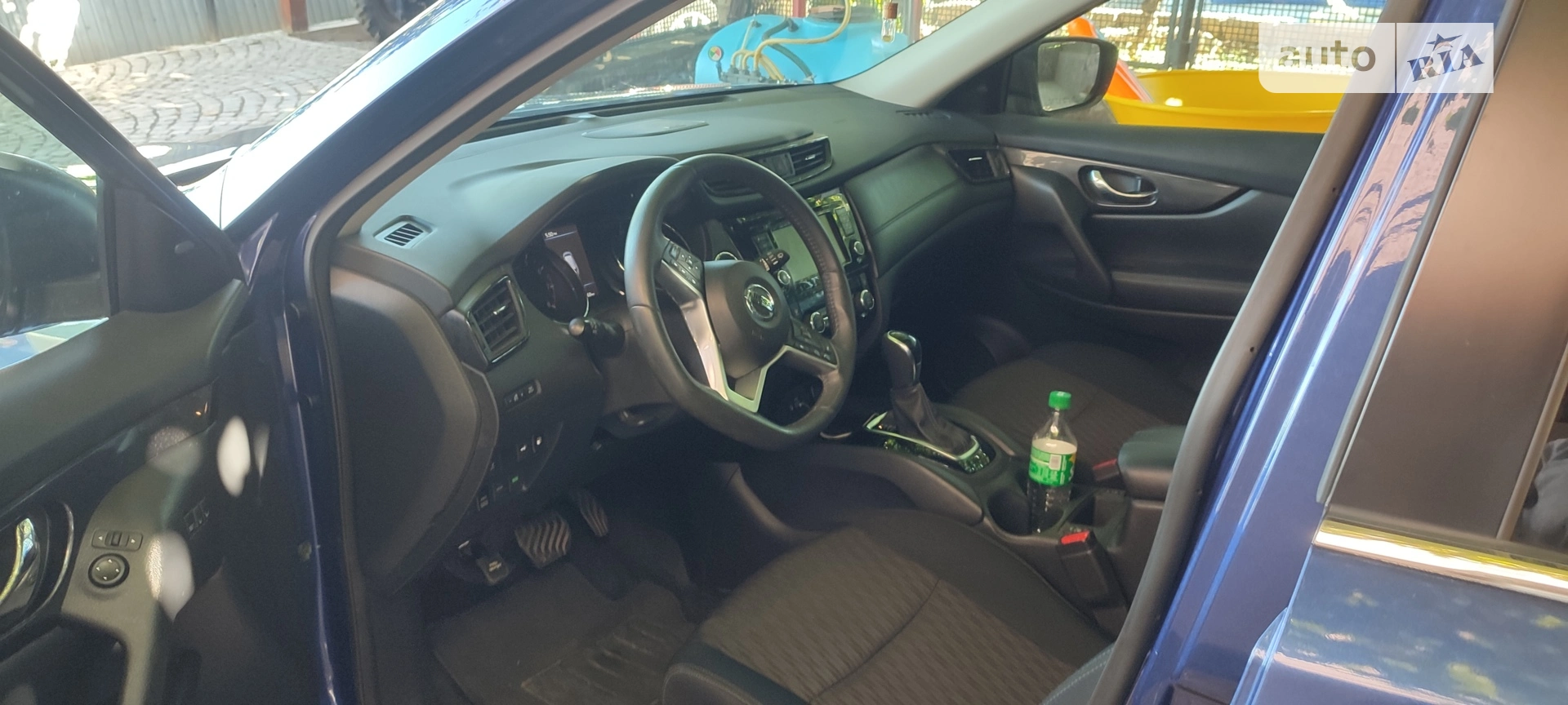 2018 Nissan Rogue - мініатюра 8