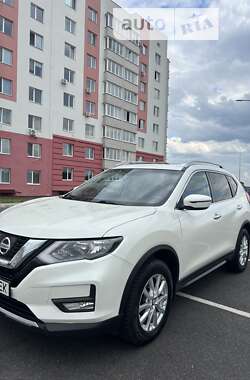 Позашляховик / Кросовер Nissan Rogue 2017 в Вінниці