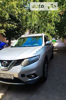 Внедорожник / Кроссовер Nissan Rogue 2015 в Кропивницком