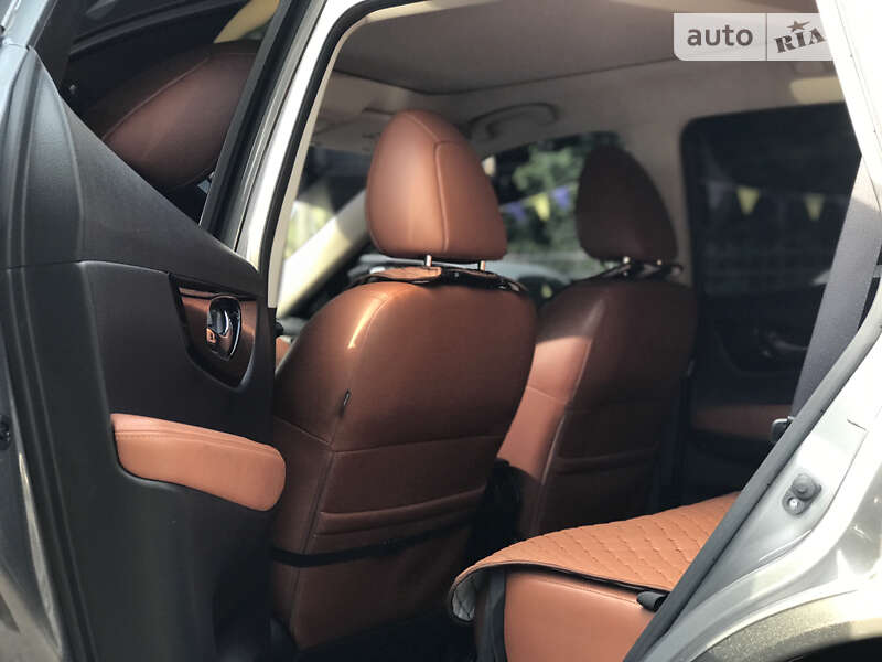 Внедорожник / Кроссовер Nissan Rogue 2017 в Львове фото 11 Внедорожник / Кроссовер Nissan Rogue 2017 в Львове