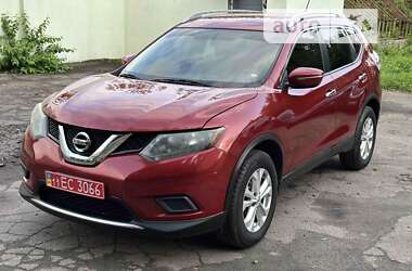 Позашляховик / Кросовер Nissan Rogue 2015 в Рівному