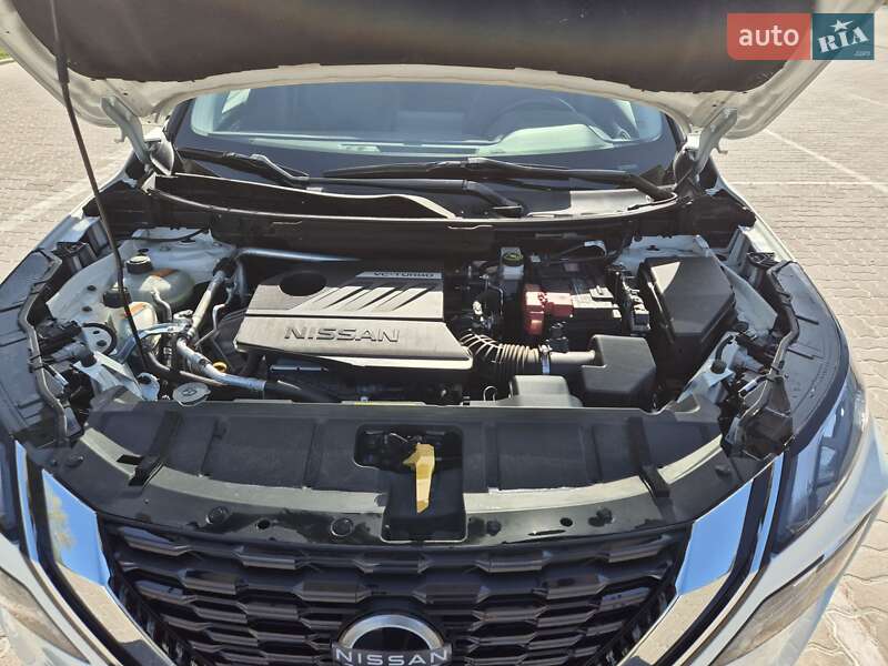 Позашляховик / Кросовер Nissan Rogue 2023 в Сумах