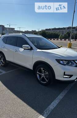 Внедорожник / Кроссовер Nissan Rogue 2018 в Одессе