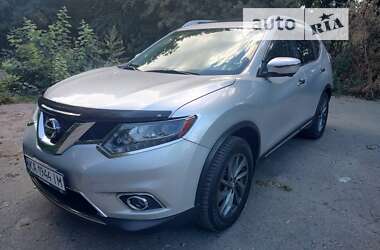 Позашляховик / Кросовер Nissan Rogue 2016 в Києві