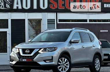 Внедорожник / Кроссовер Nissan Rogue 2018 в Харькове