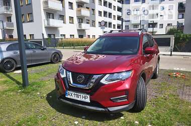 Внедорожник / Кроссовер Nissan Rogue 2018 в Киеве