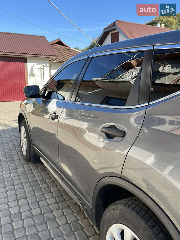 Внедорожник / Кроссовер Nissan Rogue 2018 в Коломые