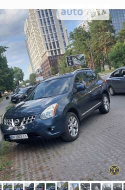 Позашляховик / Кросовер Nissan Rogue 2012 в Києві