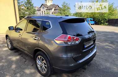 Позашляховик / Кросовер Nissan Rogue 2014 в Одесі